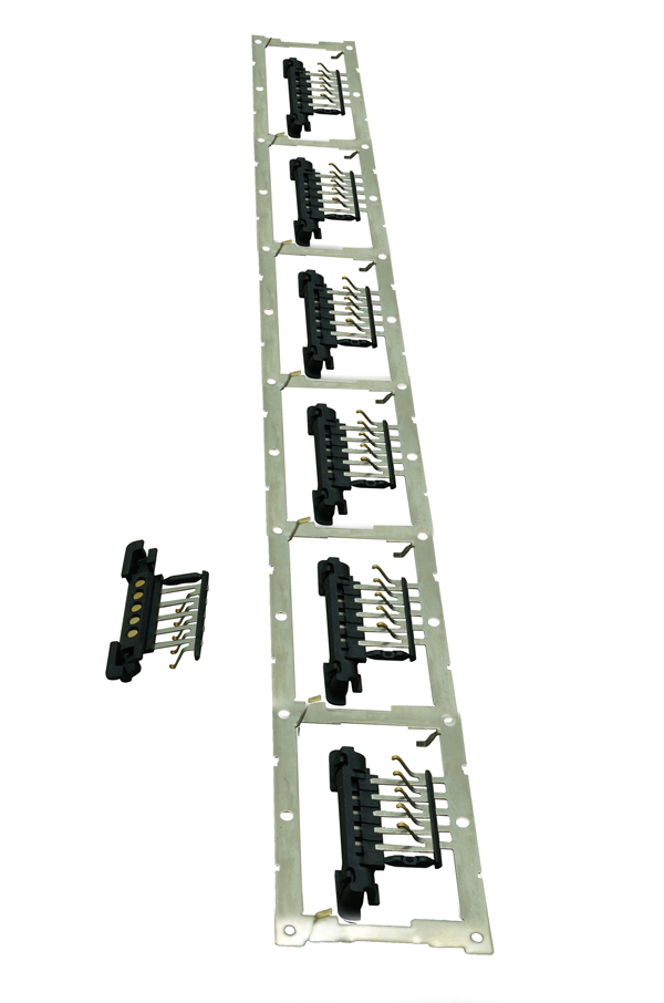 全自动嵌件成型-Auto insert molding